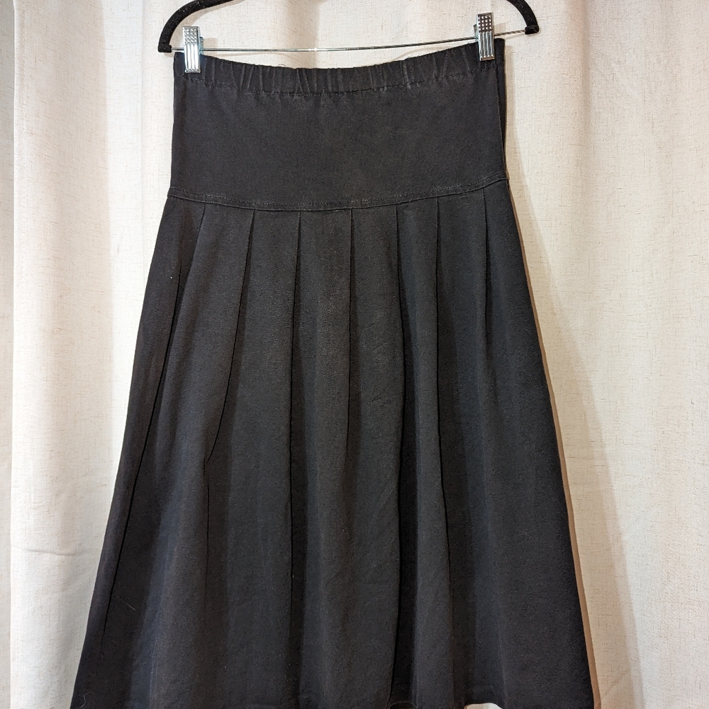 Black Union Made High Waisted Pleated Skirt - Picture 5 of 5
